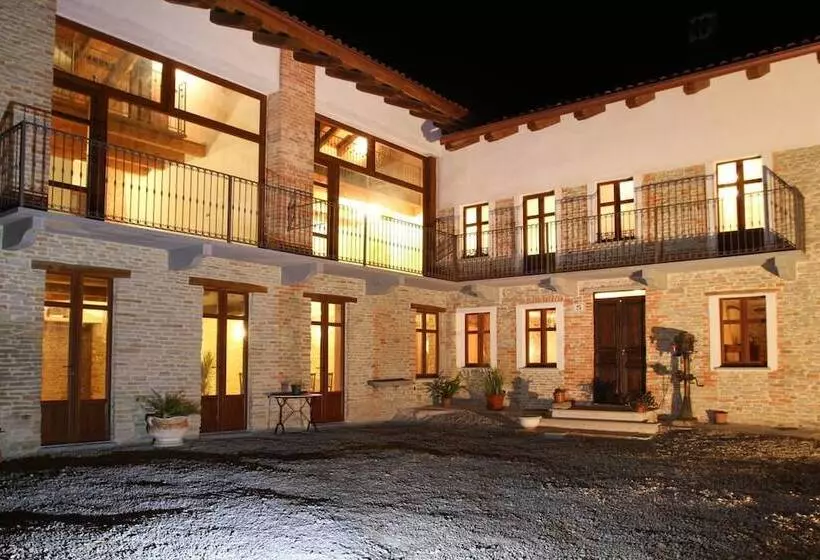 Hotelli Agriturismo Ercolana