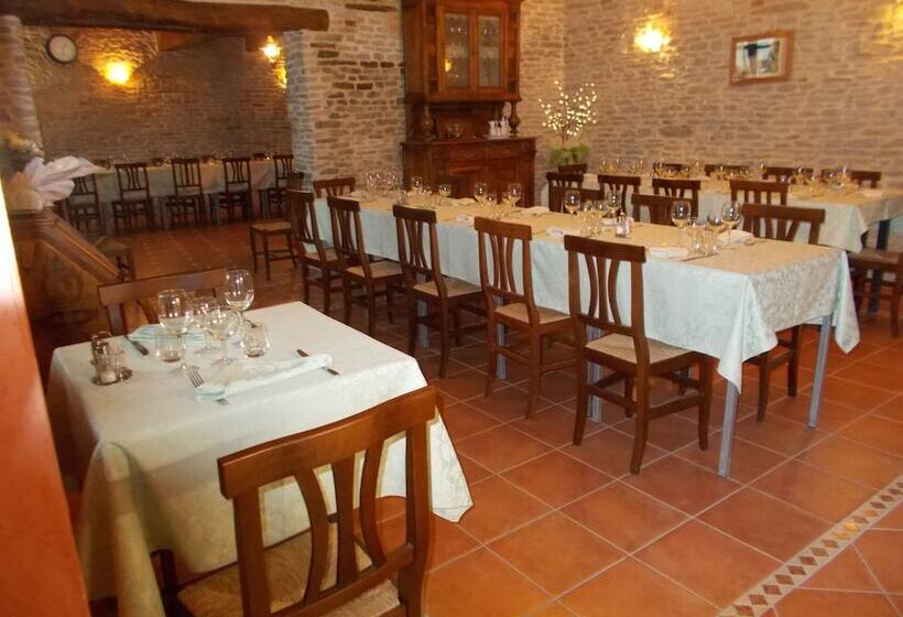 ホテル Agriturismo Ercolana