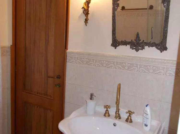 Hotelli Agriturismo Ercolana