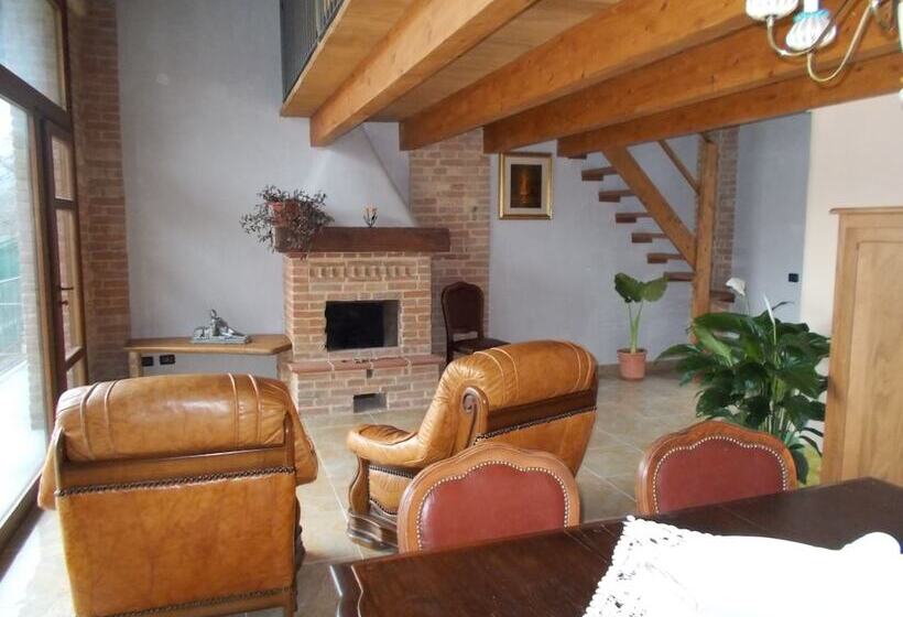 ホテル Agriturismo Ercolana