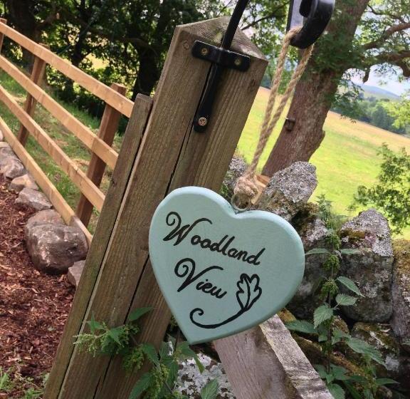 ホテル Posh Huts Farmstay