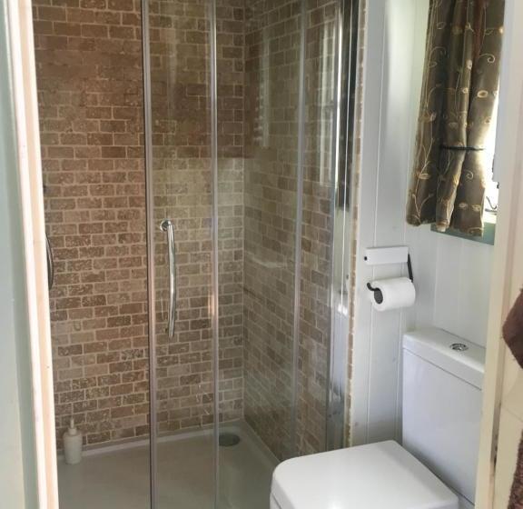 ホテル Posh Huts Farmstay