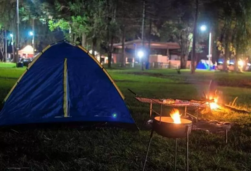 ペンション Camping E Pousada Paiol