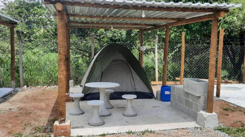 Пансион Camping E Pousada Paiol