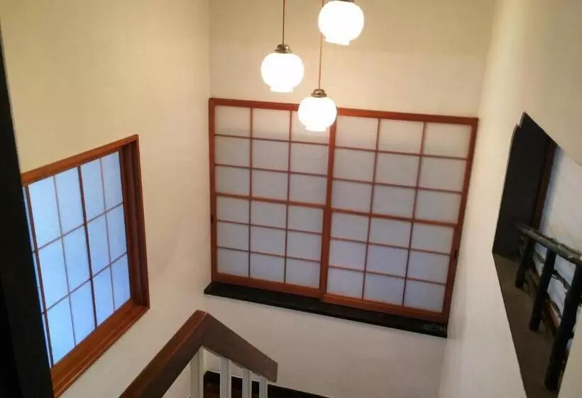 Majatalo Guesthouse Azito