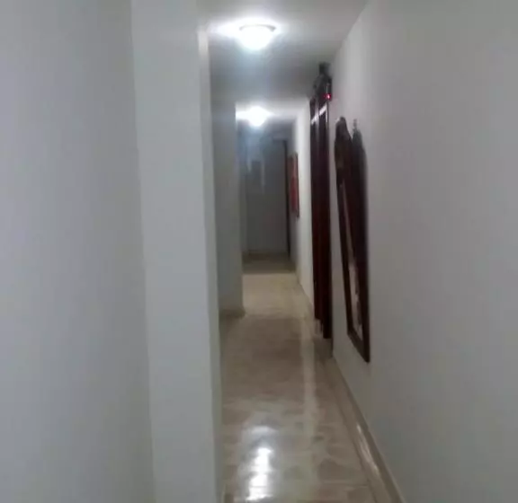 پانسیون Hostal El Recreo