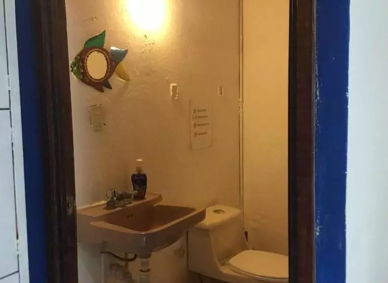 پانسیون Hostal Luz De Luna Nuyoo