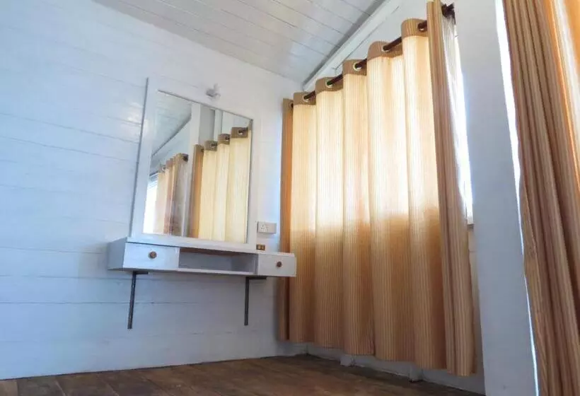 ペンション Why Not Guest House