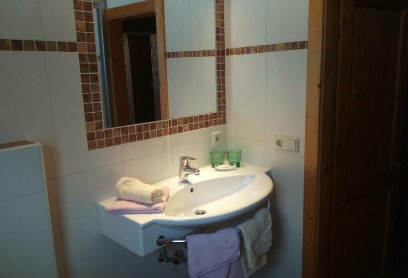 בית מלון כפרי Gsenghof