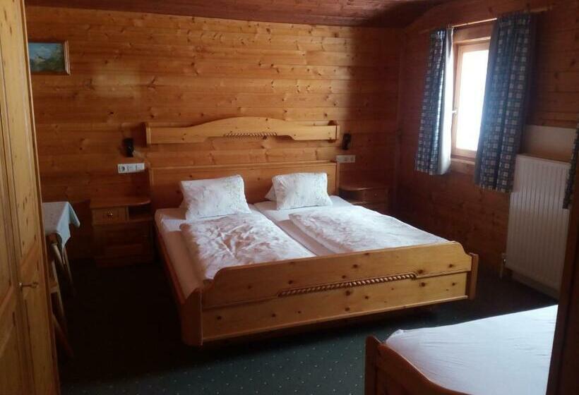 בית מלון כפרי Gsenghof