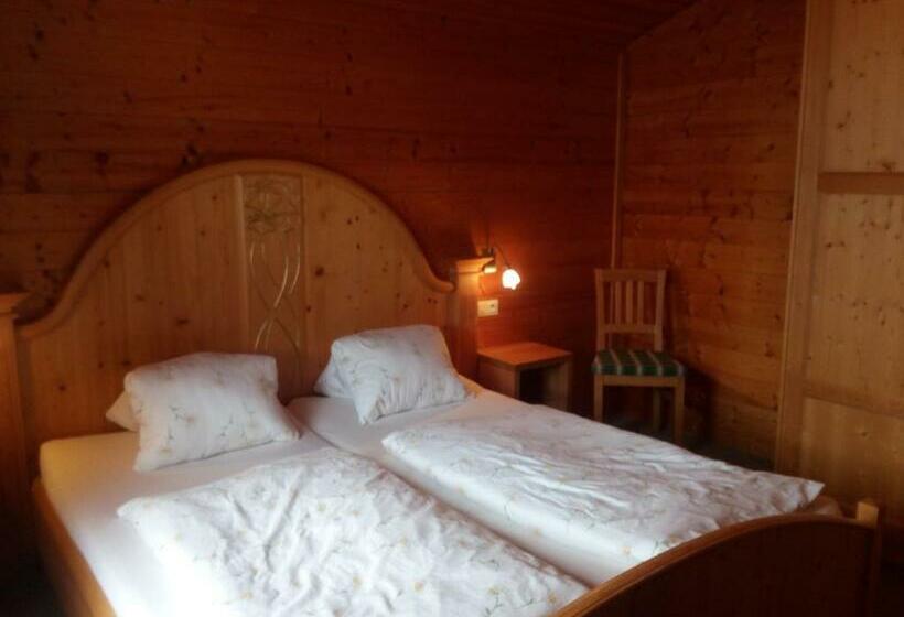 בית מלון כפרי Gsenghof