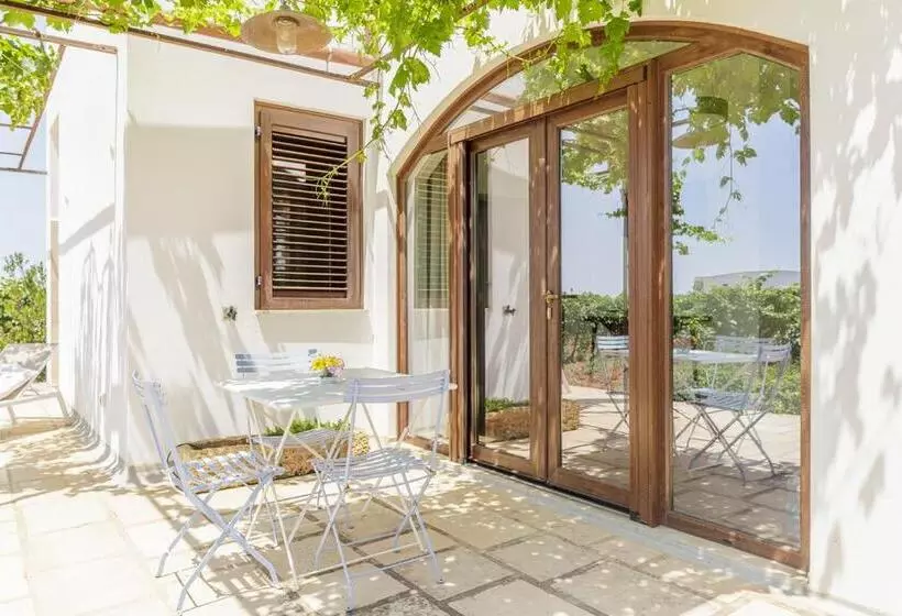 Hotelli Tenutayala Residenza Agrituristica