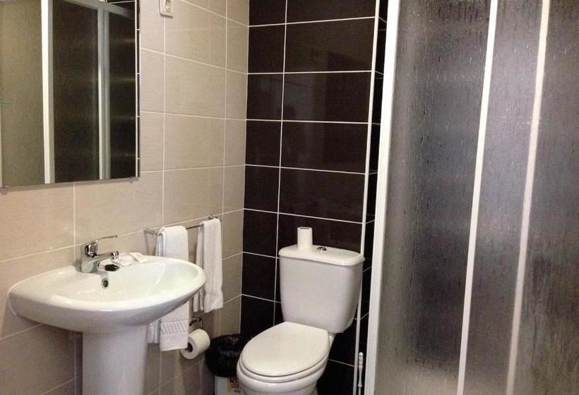 پانسیون Residencial Dom Duarte