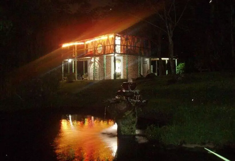 ユースホステル La Posada Del Cucú