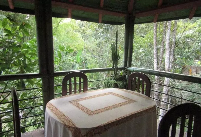 ユースホステル La Posada Del Cucú