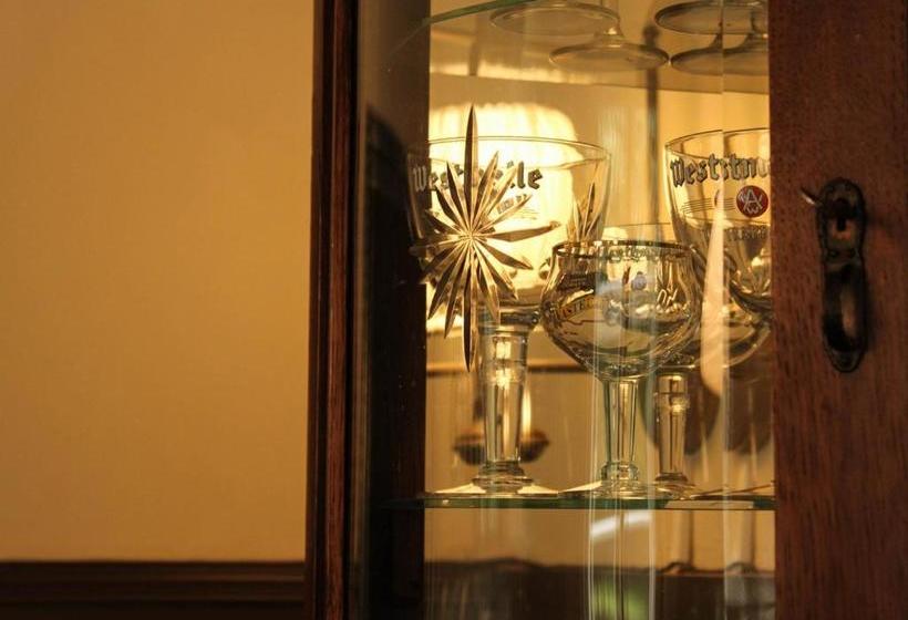 민박 Het Kapelhuis