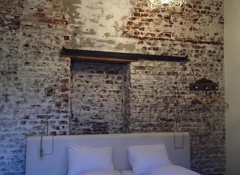 민박 Het Kapelhuis