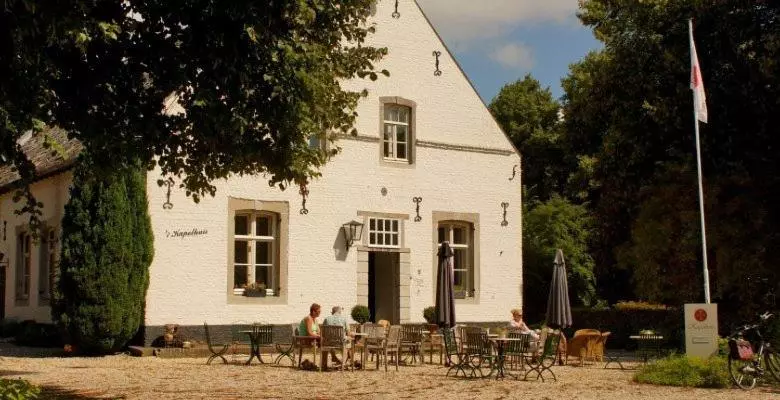 Aamiaismajoitus (B&B) Het Kapelhuis