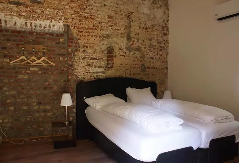 Aamiaismajoitus (B&B) Het Kapelhuis