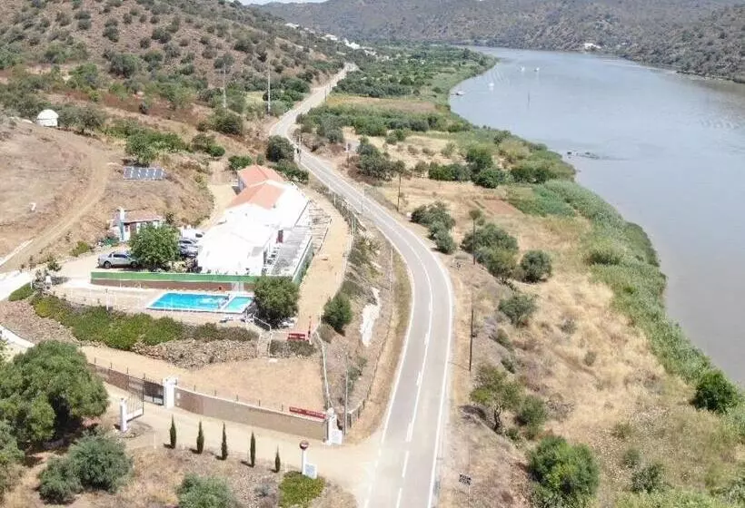 ホテル Paisagem Do Guadiana Turismo Rural