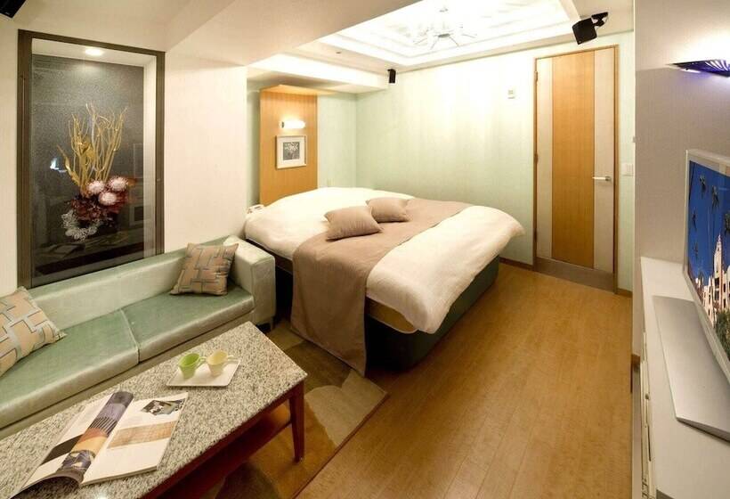 فندق & Spa Island