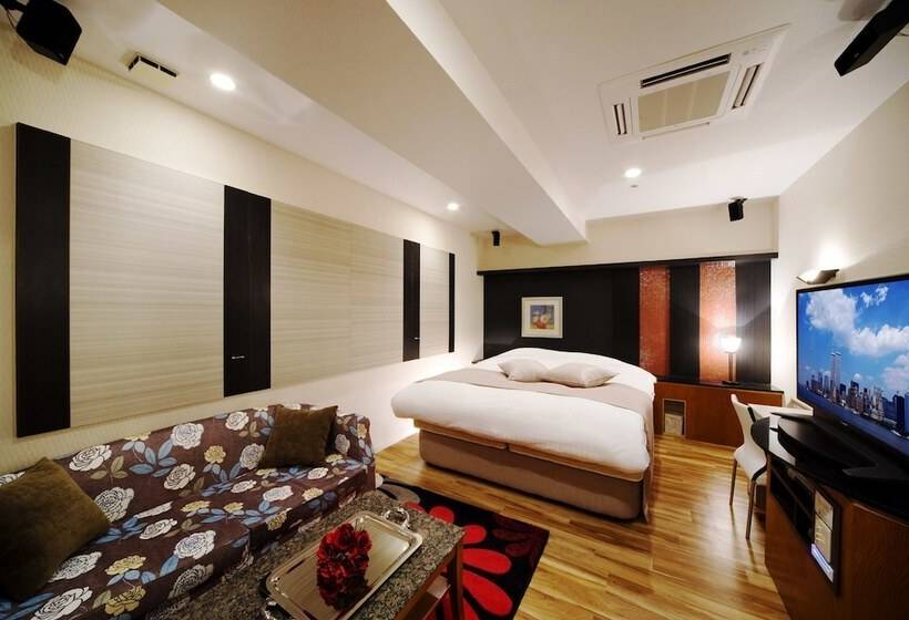 فندق & Spa Island