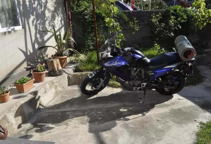 پانسیون Guest House Mtskheta