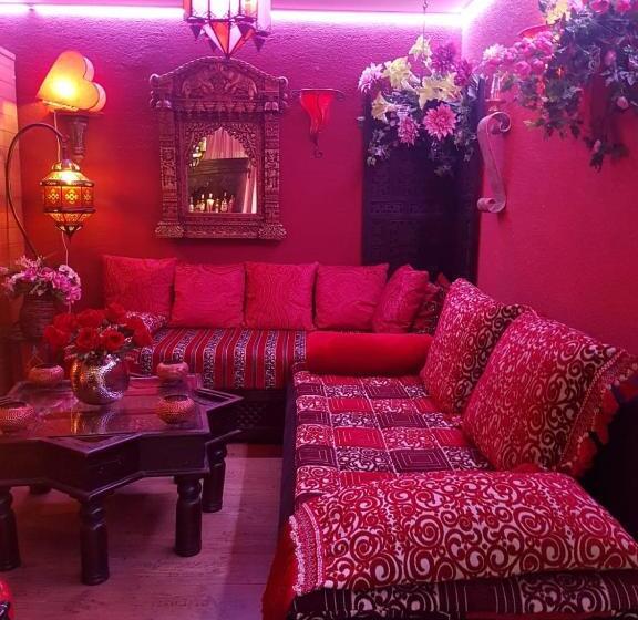 펜션 Whirlpool Suite Marrakesch Lounge