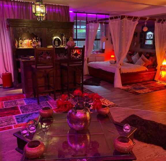 펜션 Whirlpool Suite Marrakesch Lounge