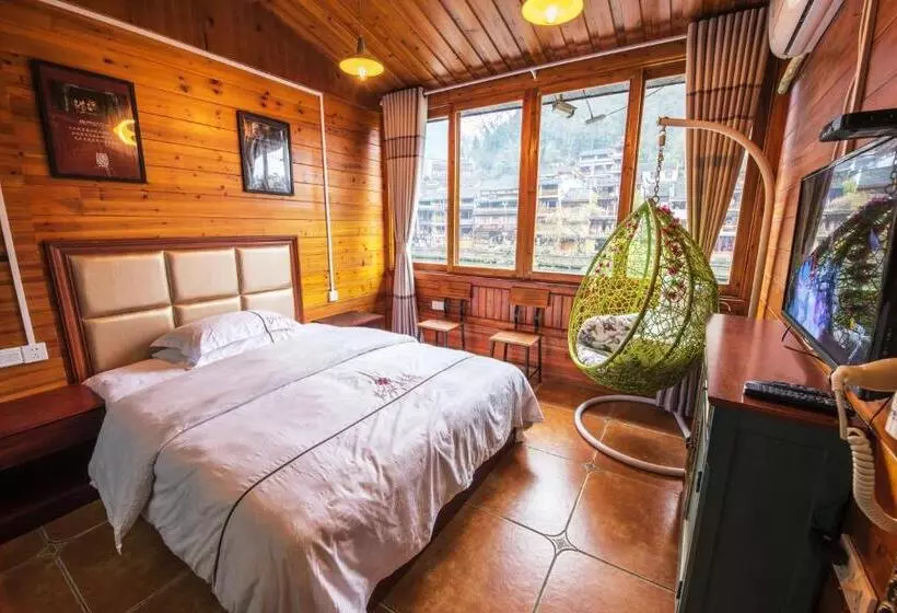 ペンション Fenghuang Memory Linjiang Inn