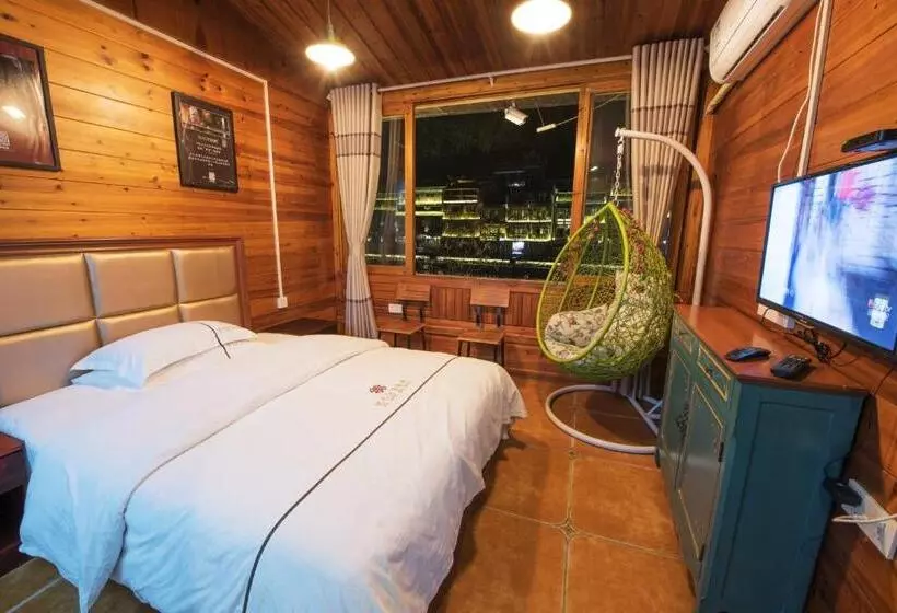 ペンション Fenghuang Memory Linjiang Inn