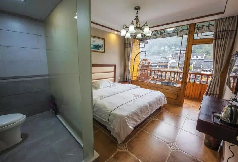 ペンション Fenghuang Memory Linjiang Inn