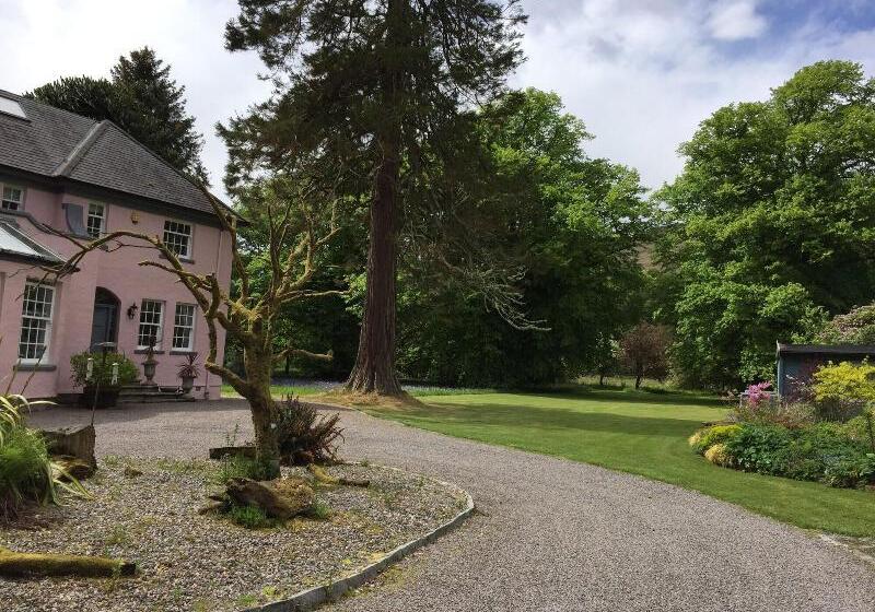 ペンション Melfort House