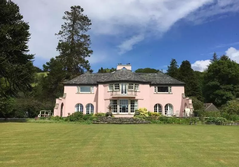 ペンション Melfort House