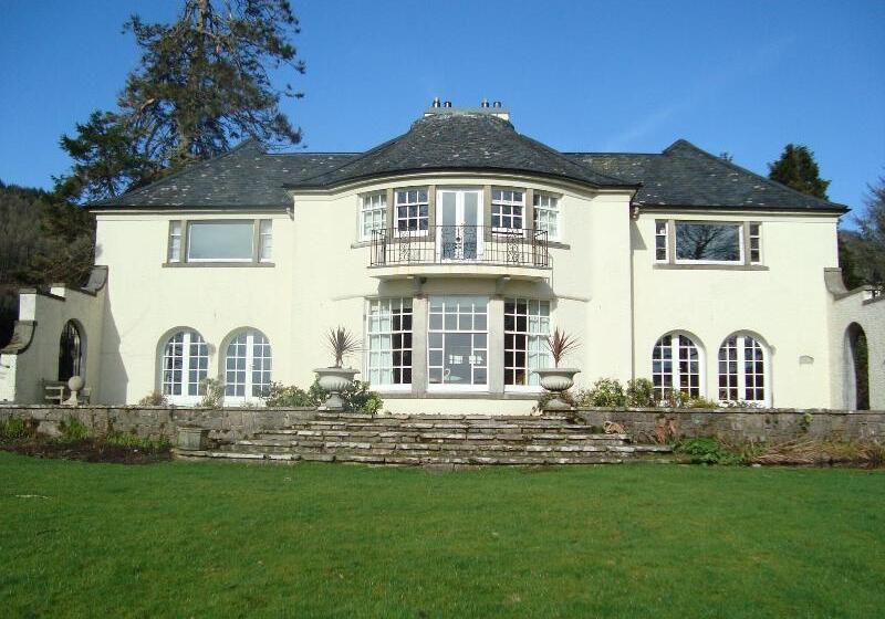 ペンション Melfort House