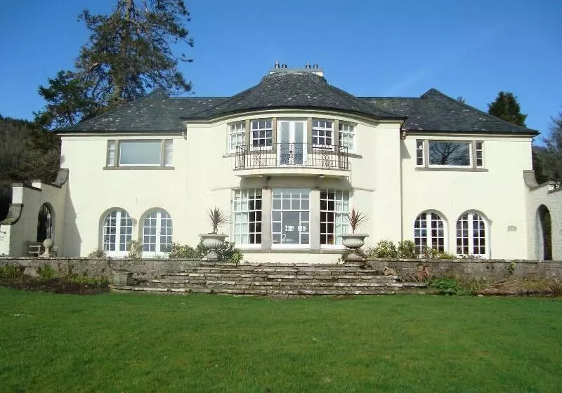 ペンション Melfort House