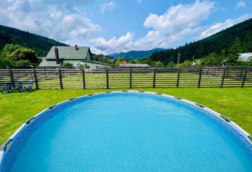 بنسيون Svitlana