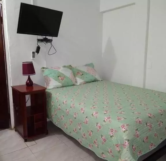 Retkeilymaja Posada For Living