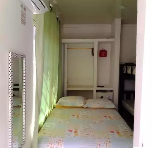 Retkeilymaja Posada For Living