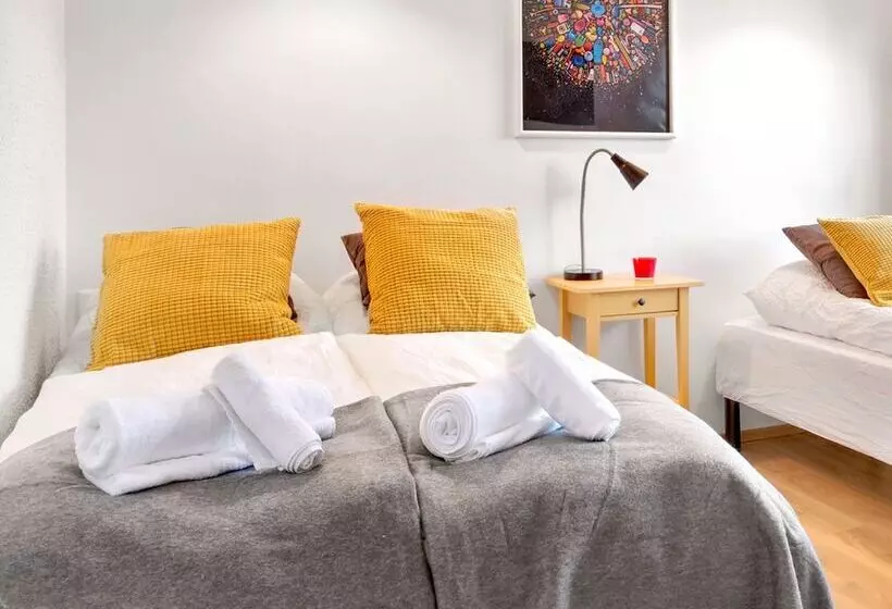 پانسیون Lækur Guesthouse