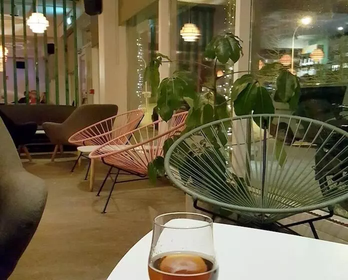 پانسیون Lækur Guesthouse