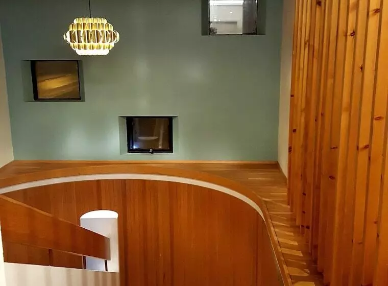 پانسیون Lækur Guesthouse