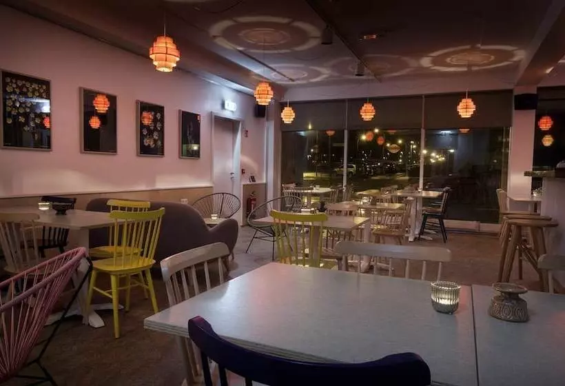پانسیون Lækur Guesthouse