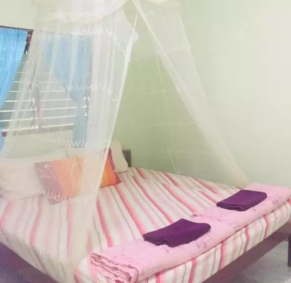 Majatalo Plaifon & Tonnaw House