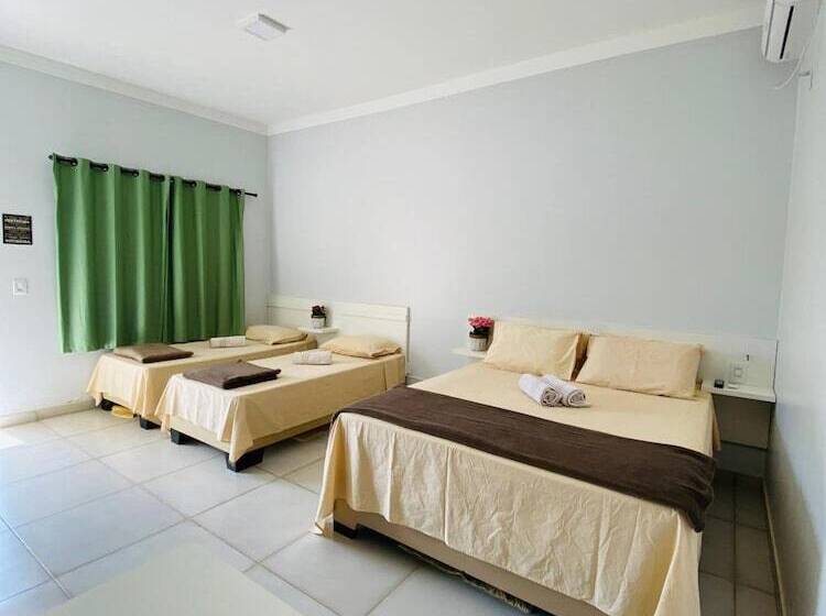 פנסיון Pousada Marra