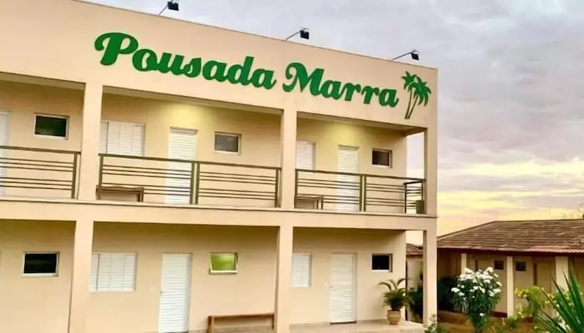 ペンション Pousada Marra