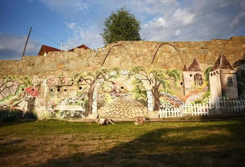 ペンション Sadyba Pogar