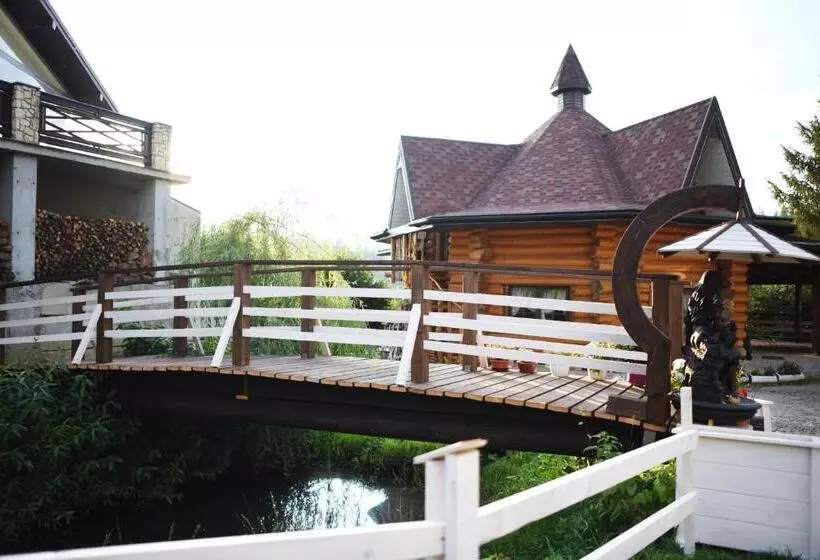 ペンション Sadyba Pogar