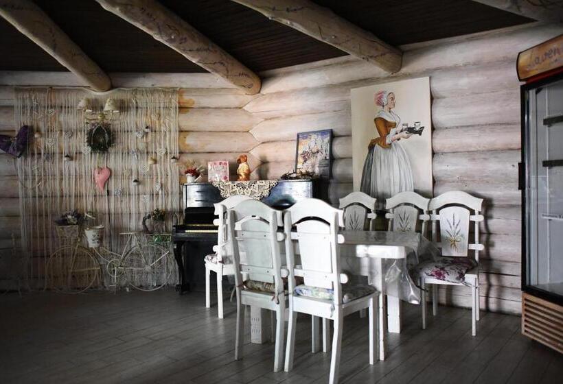 Pensió Sadyba Pogar