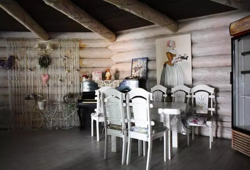 ペンション Sadyba Pogar